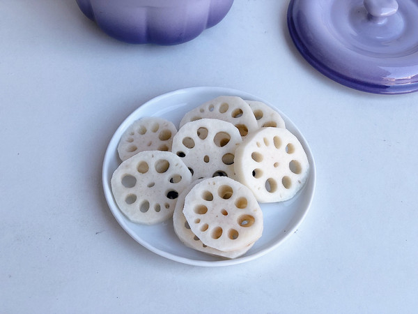 莲藕玉米排骨汤