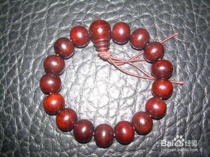 初级玩家，请区分仿制印度小叶紫檀手串