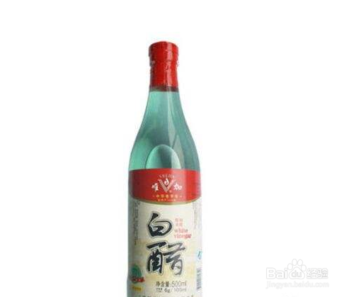 如何清理茶杯上的茶渍