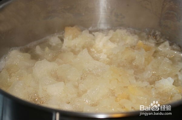 汤品料理之银耳莲子汤做法