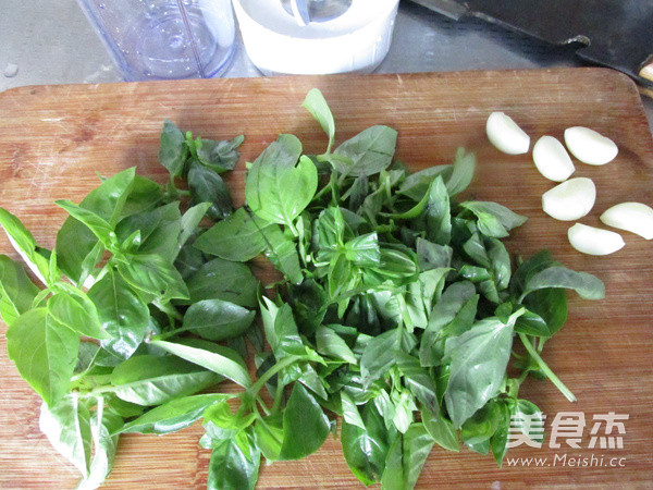 青酱意面的做法