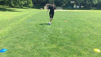 实用的五种世界杯级停球转身技巧