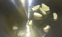 蒜香洋葱土豆丝