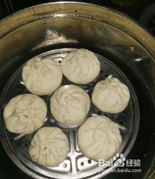 茄子青椒素馅包的做法