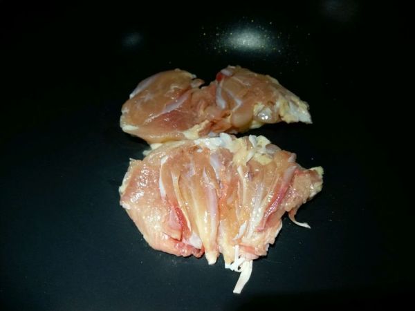 豆乳鸡肉菌菇锅