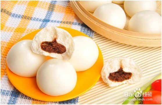 体验当地美食,享受包子美味
