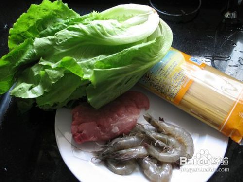 肉酱虾仁拌意面