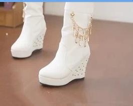 选购漂亮而不累的高跟鞋技巧