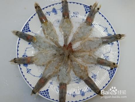 家庭自制蒜蓉粉丝蒸虾