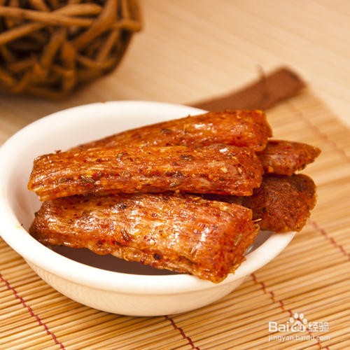 骨折的人不适合吃哪些食物?