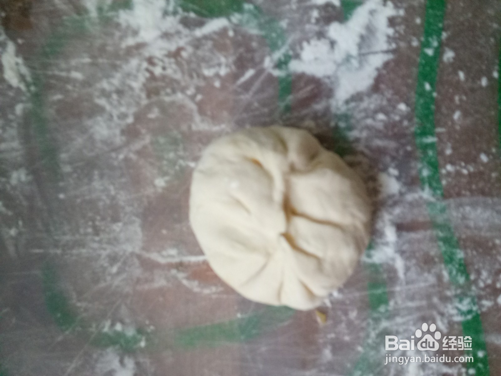 莲藕蒜苗馅饼