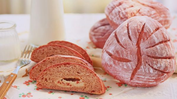 乳酪火龙果软欧包