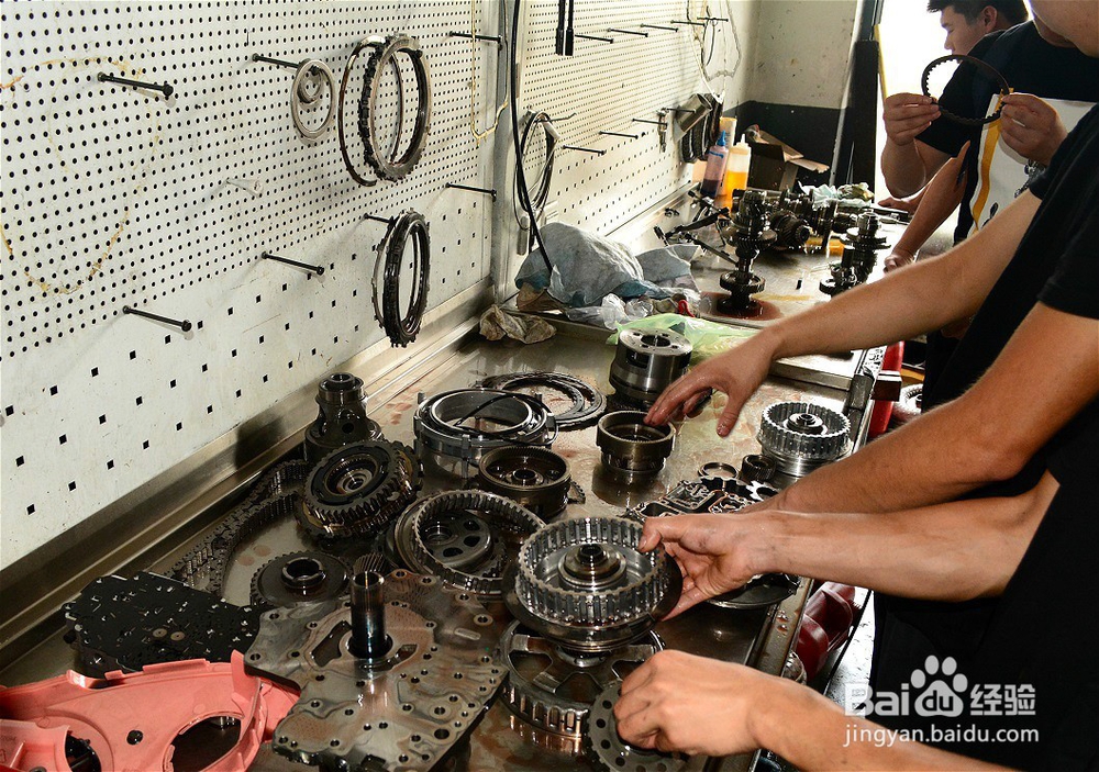 别克GL8变速箱故障，倒挡顿挫，一定要这么修