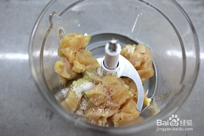 玉米粉鸡肉肠的做法