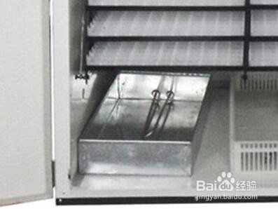 小型孵化机的日常维护方法
