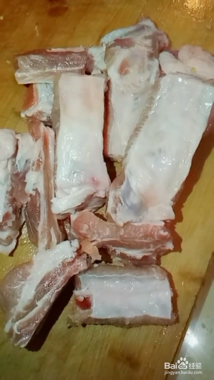 如何弄美味好吃的的红烧排骨