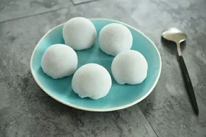 奥利奥雪媚娘的做法