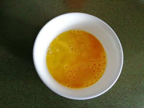 鸡蛋酱拌手擀面