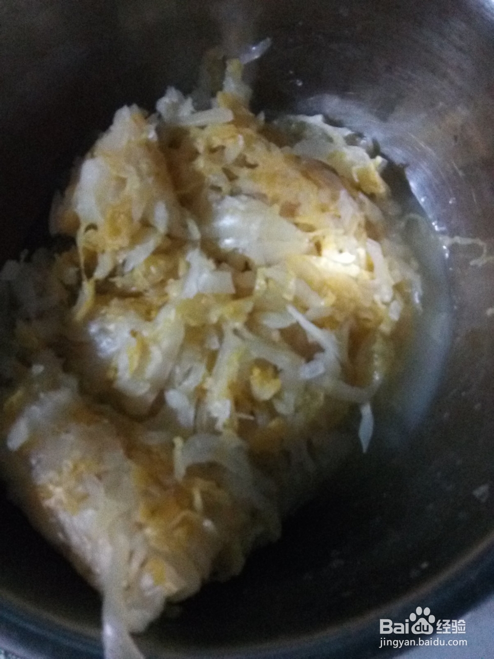 葱姜爆酸菜炖冻豆腐