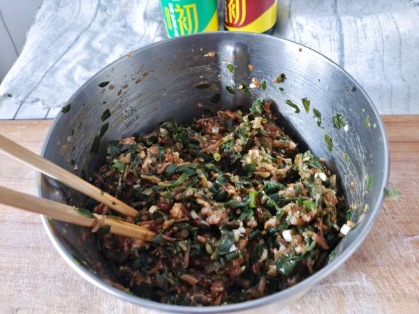 消暑热吃马齿苋肉包