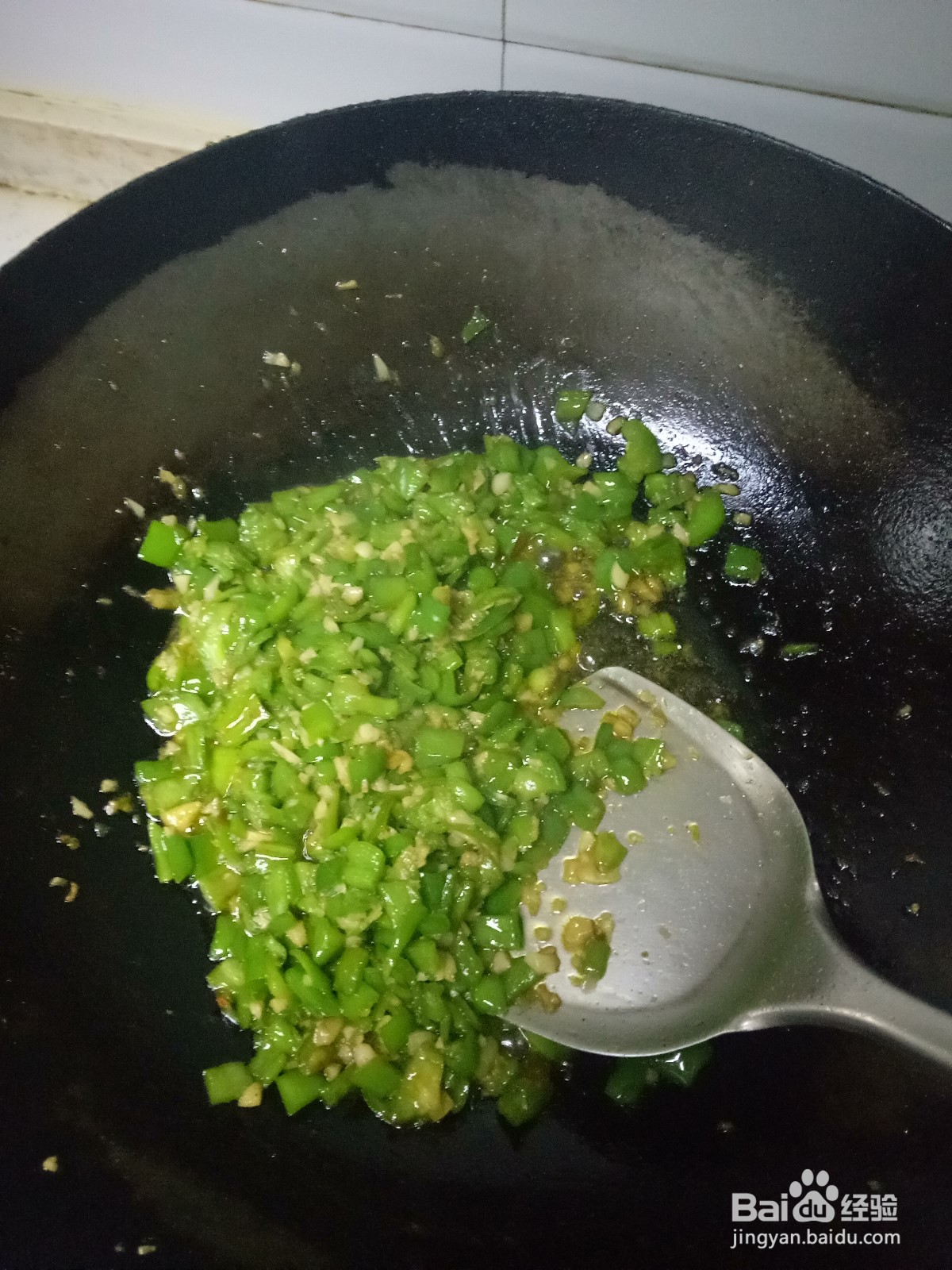 蒜香青椒鸡蛋果