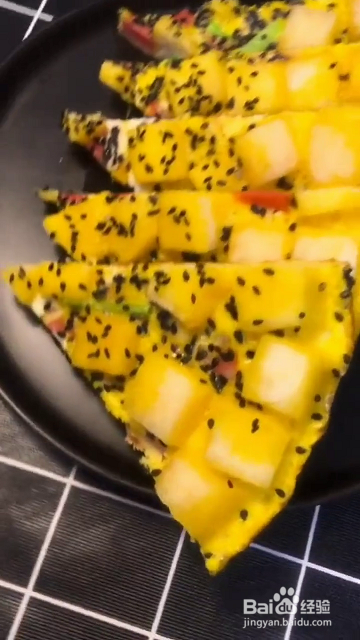 如何制作好吃的馒头鸡蛋饼？