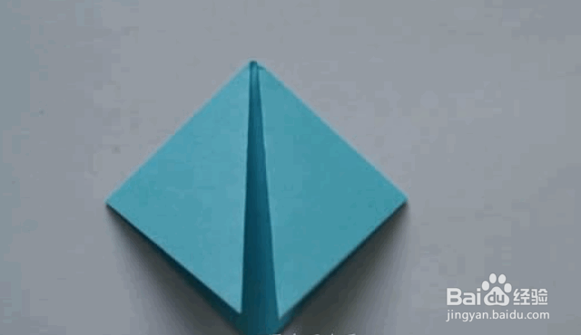 三角形收纳盒的简单折法