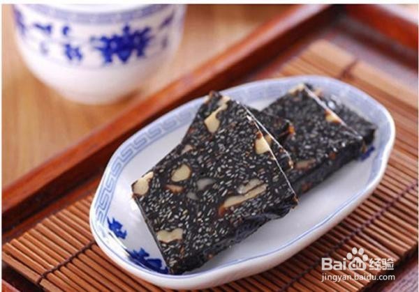 食用燕窝阿胶糕的注意事项