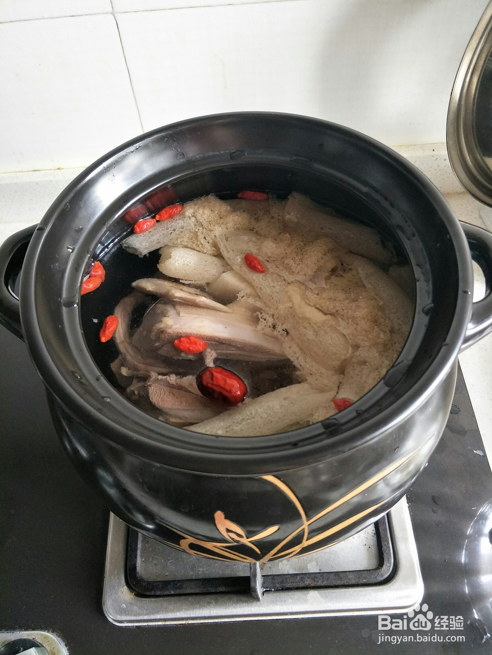 如何做好虫草竹荪鸽子汤