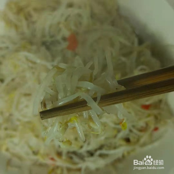 家常凉拌绿豆芽