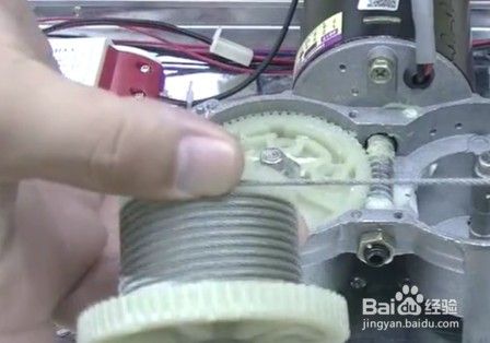 晾衣架钢丝绳断了怎么修