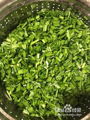 食补养生韭菜鸡蛋饺子