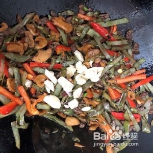 峨眉豆丝萝卜干炒牛肉