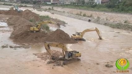 如何平整泥沙土地