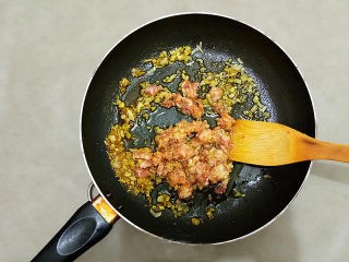 咖喱鲜虾粉丝煲的做法