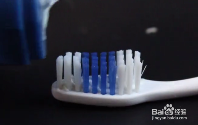 过期的洗面奶有妙用，你也来试一下吧