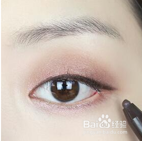 单眼皮必学韩式眼妆教程