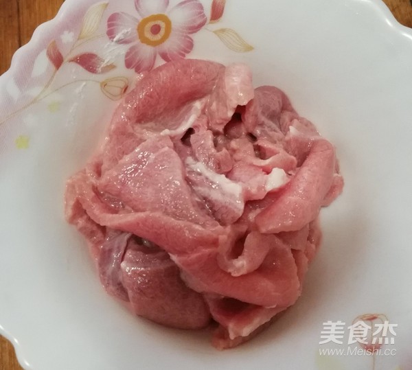茭白炒肉片的做法