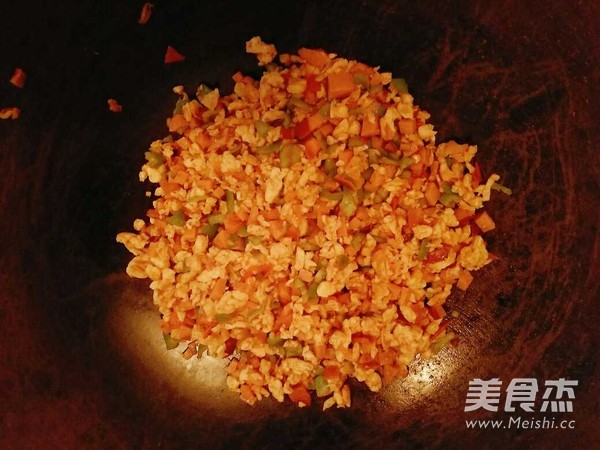 鸡蛋炒米饭的做法