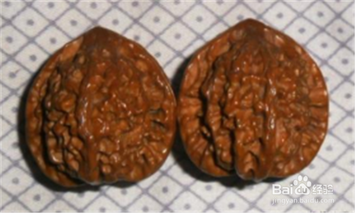 怎么分辨机刷药泡文玩核桃