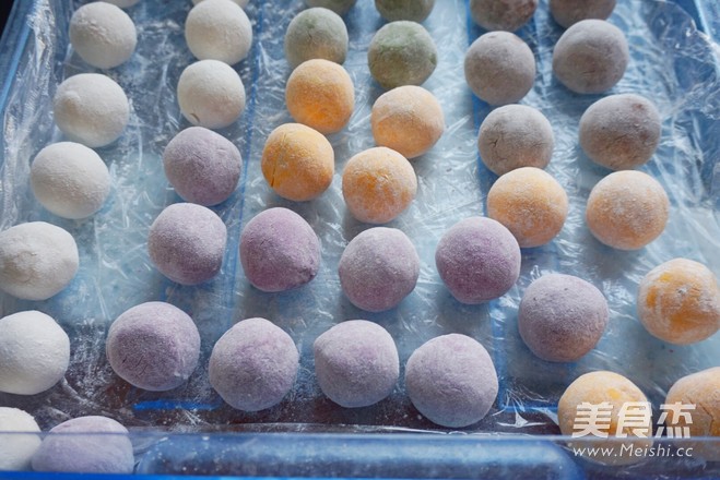 团团圆圆~五彩黑芝麻汤圆