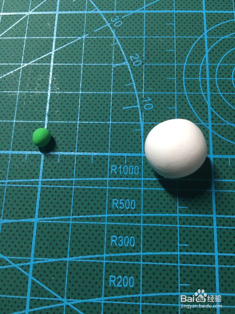 轻粘土四叶草的制作步骤