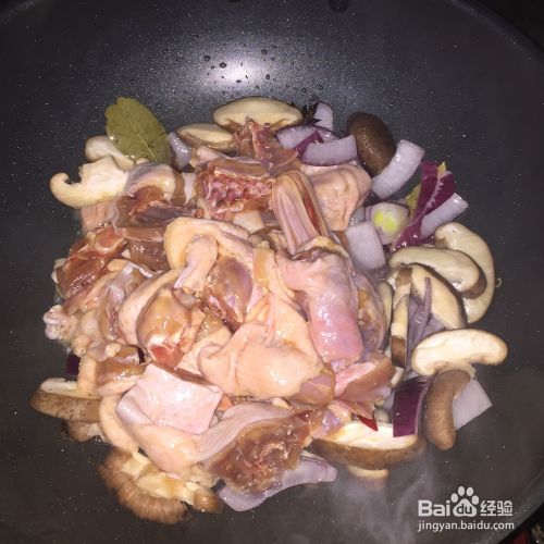 料酒香菇炖鸭肉