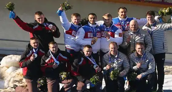 中国参加第一届冬奥会是哪一集