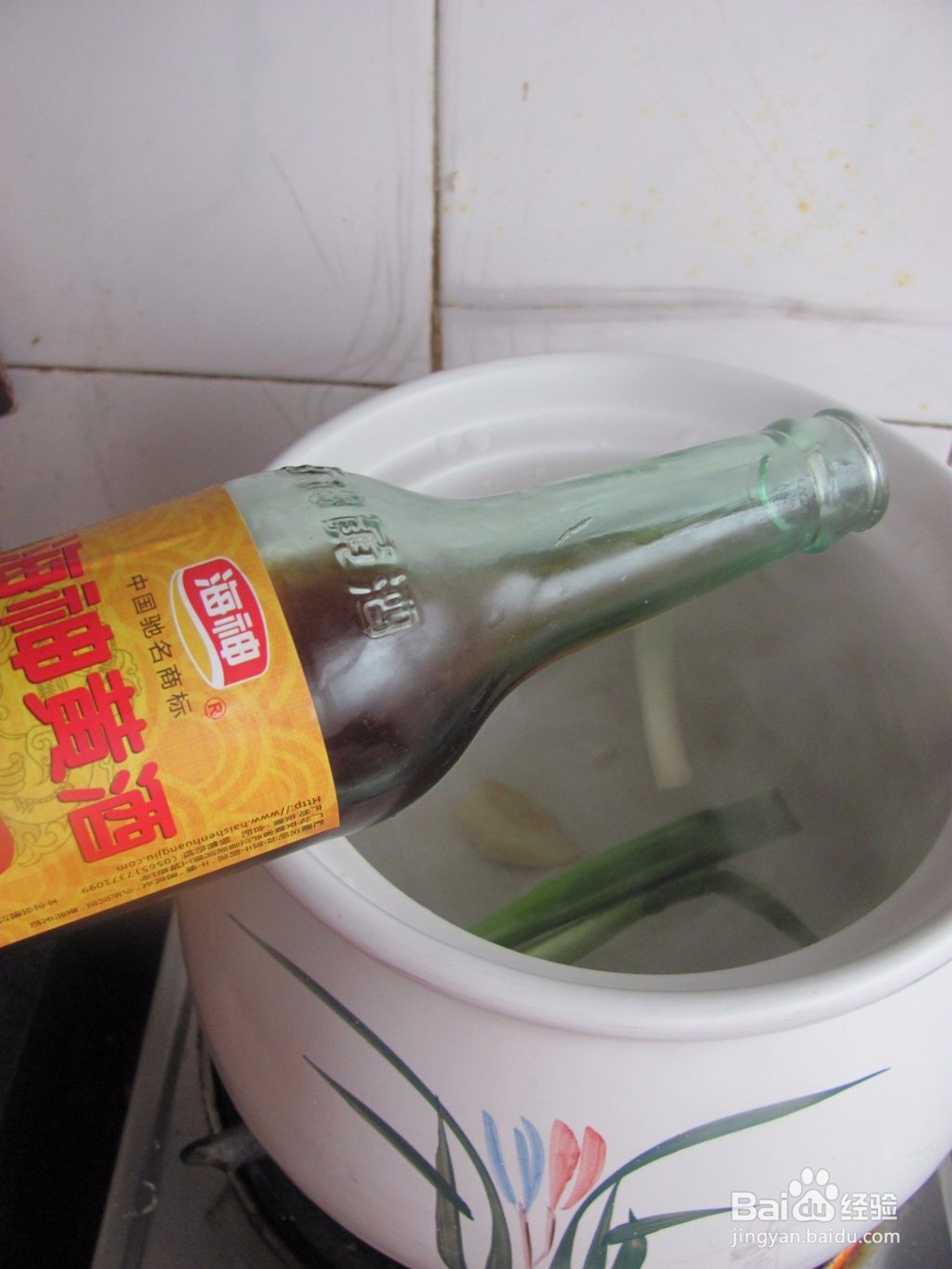 玉米板栗排骨汤的做法