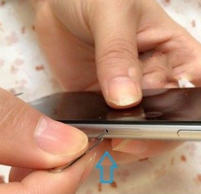 iPhone6怎么取卡?苹果6如何取卡 取卡针怎么用