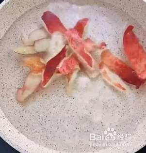 如何自制粉嫩蜜桃果冻？