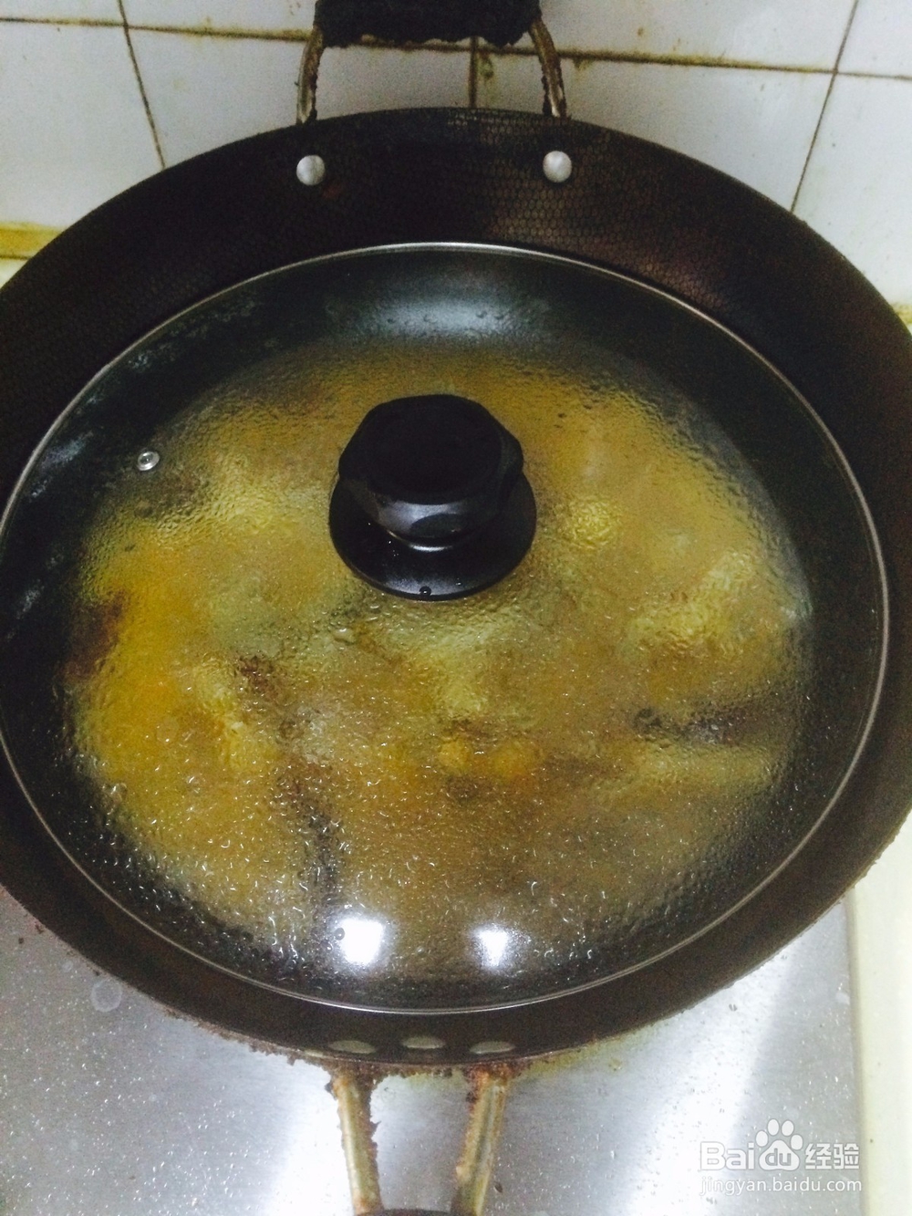 好吃停不下来的土豆焖耙鸡脚