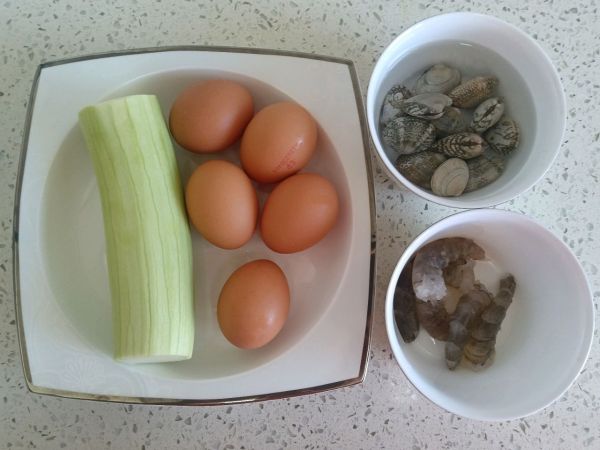 西葫芦海鲜鸡蛋饼