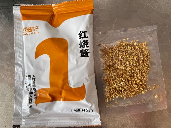 桂花鹌鹑蛋红烧肉